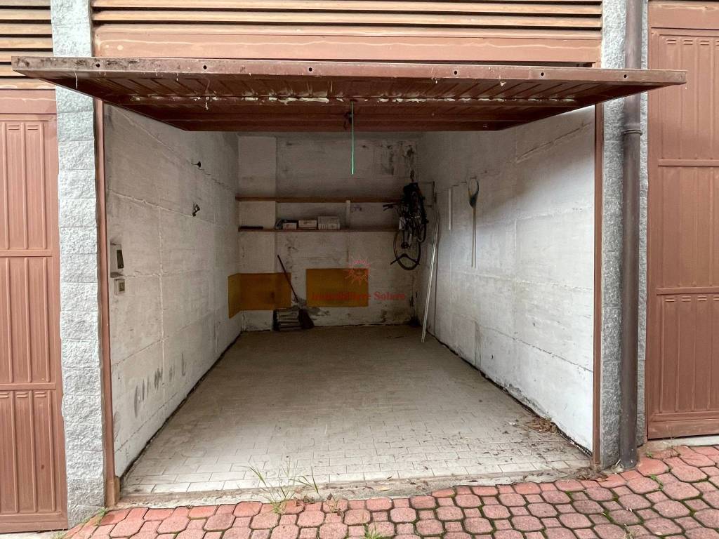 Garage in vendita a Varazze via Villa Grande, 26