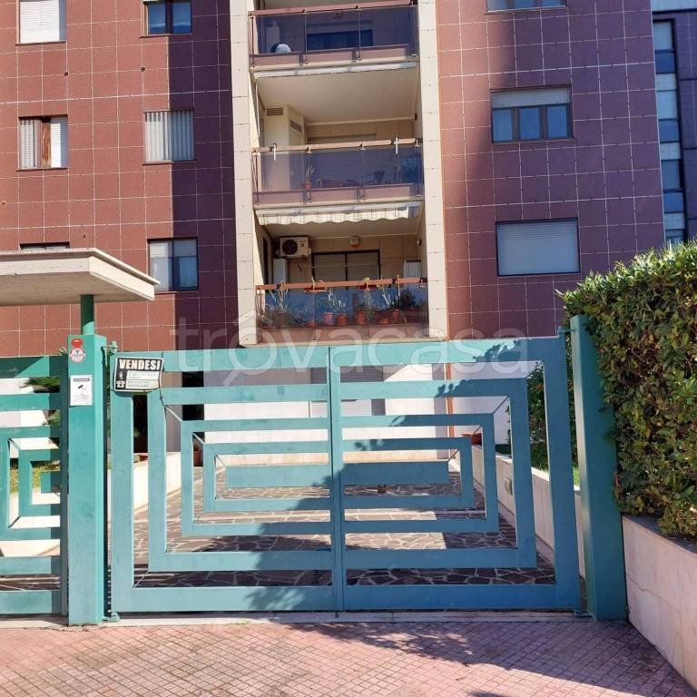 Appartamento in in vendita da privato a Taranto via Salinella, 15