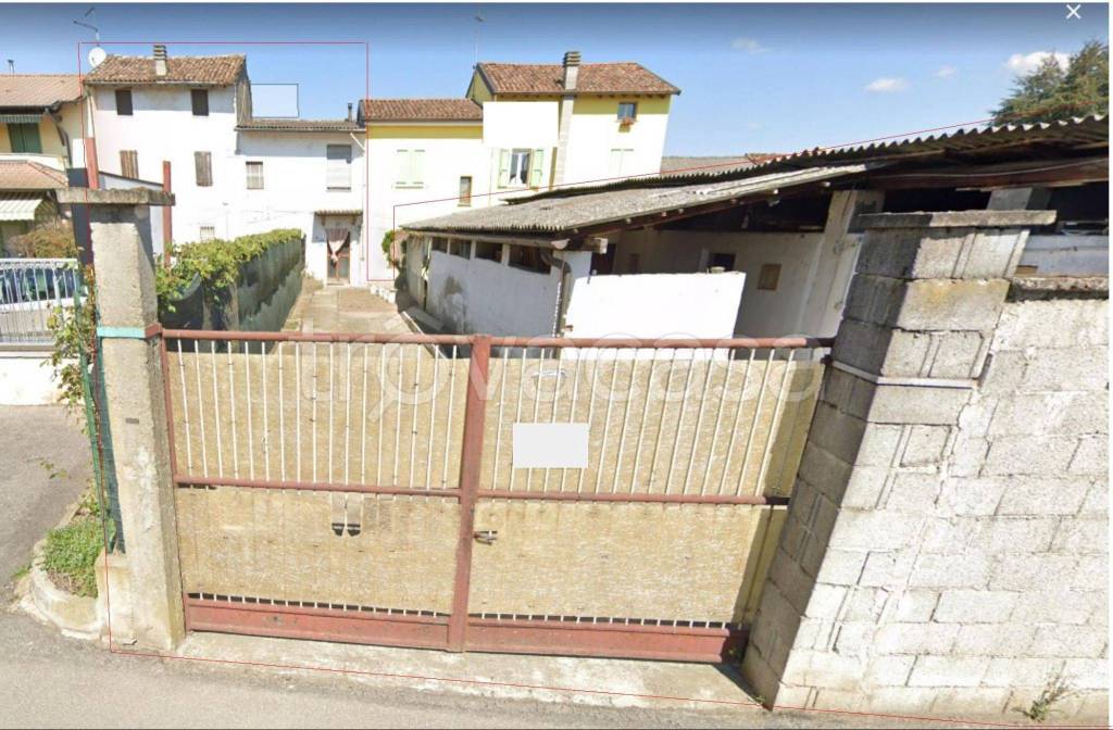 Casale in in vendita da privato a Ripalta Arpina via Circonvallazione, 4