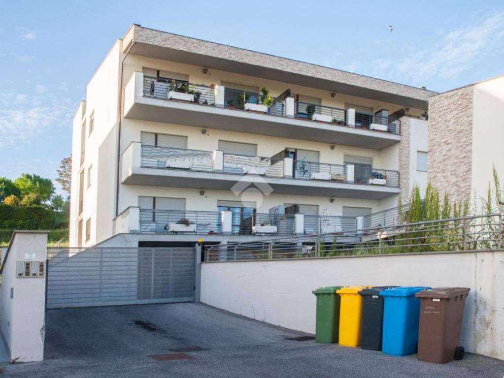 Appartamento in vendita a Montopoli di Sabina via Campore