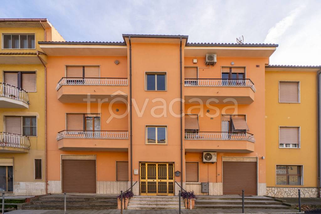 Appartamento in vendita a Monte Romano via Aurelia Nord, 10