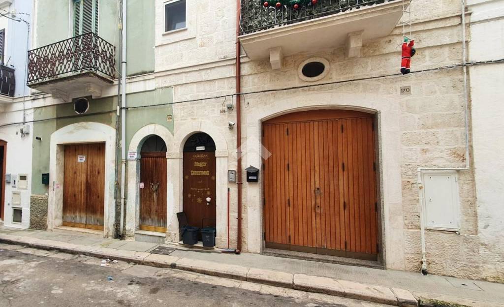 Casa Indipendente in vendita a Mola di Bari via Cesare Beccaria, 164