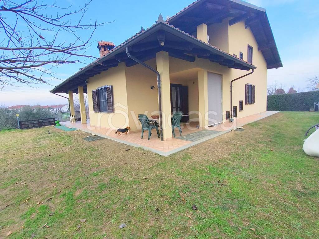 Villa in vendita a Montà frazione San Vito, 124