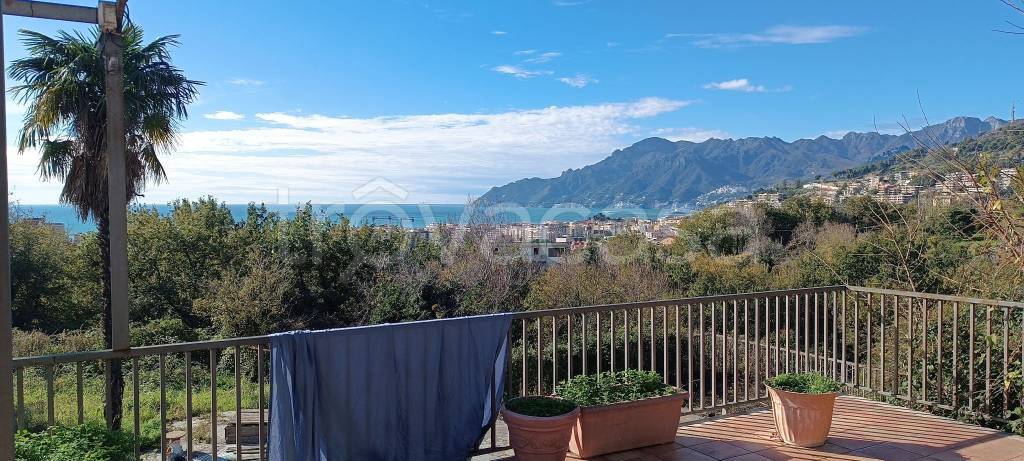 Villa in in vendita da privato a Salerno via Zoccoli, 9