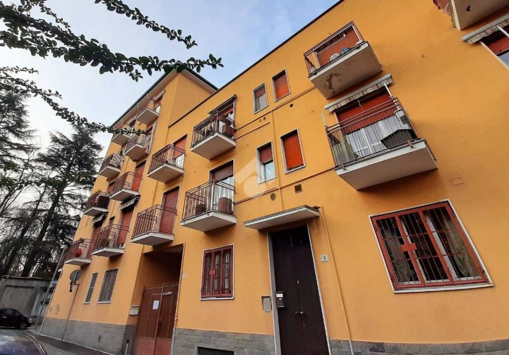 Appartamento in vendita a Senago via Alessandro Manzoni, 1