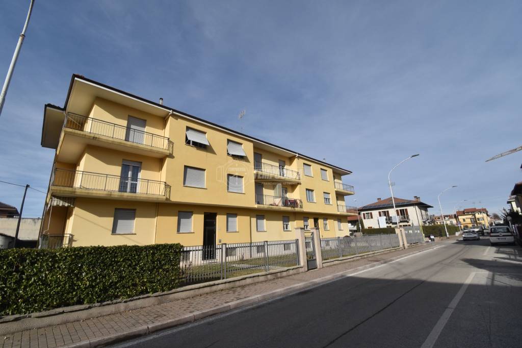 Appartamento in vendita a Borgo San Dalmazzo via Camillo Benso di Cavour, 33