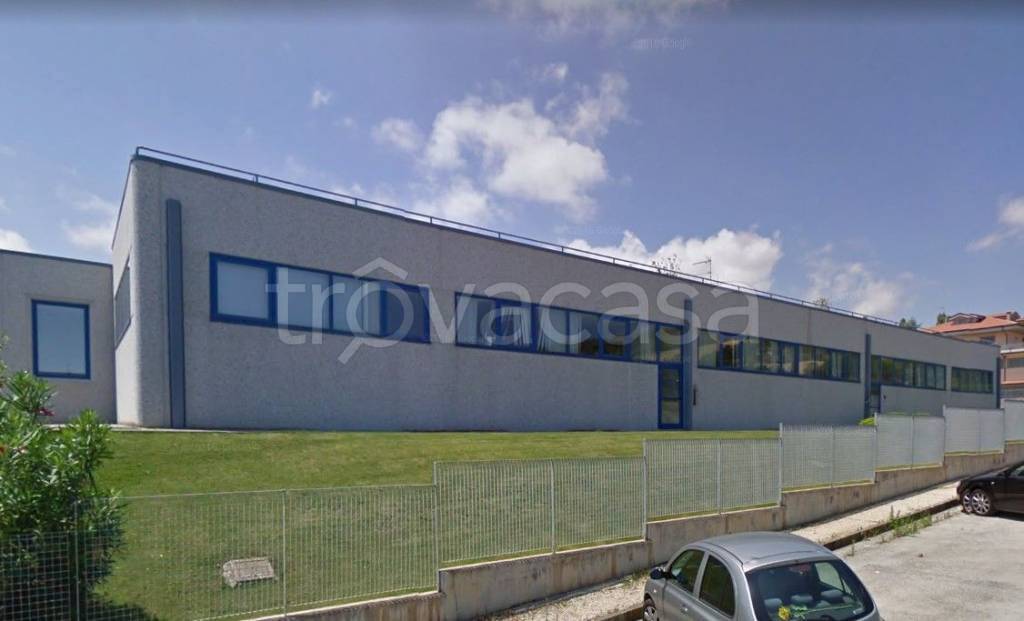 Capannone Industriale in in vendita da privato ad Altidona via Po, 14