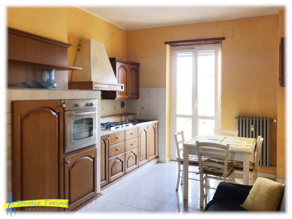 Appartamento in vendita a Torino via Nicomede Bianchi, 114