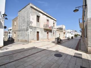 Casa indipendente in vendita a calasetta via roma, 81