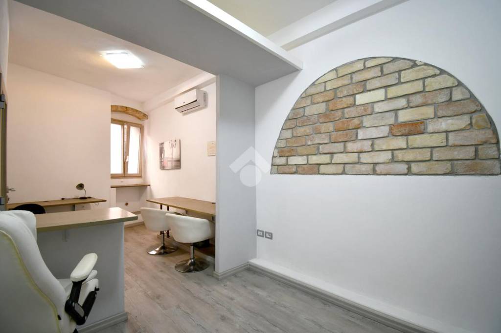 Appartamento in vendita a Cagliari via Porto Scalas, 34