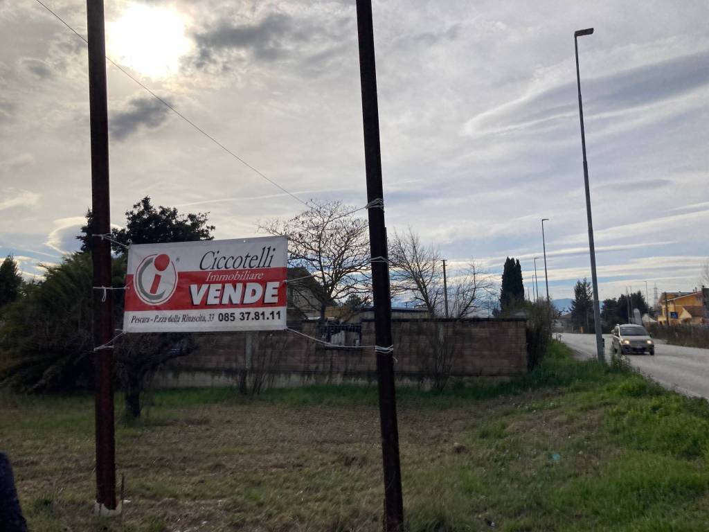 Terreno Residenziale in vendita a Cepagatti via Nazionale, 36