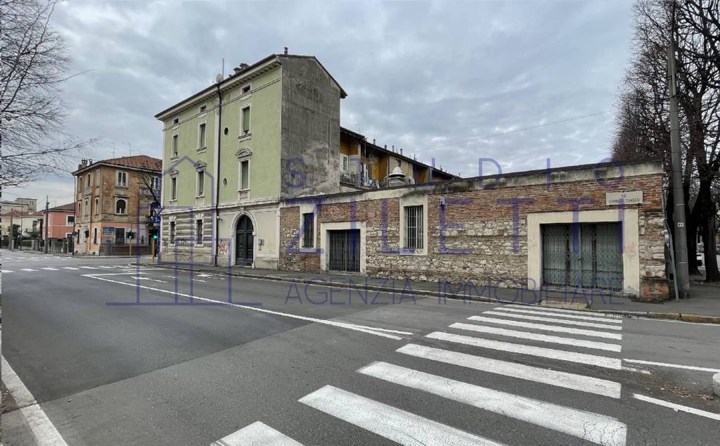 Ufficio in vendita a Brescia via Camozzi, 55