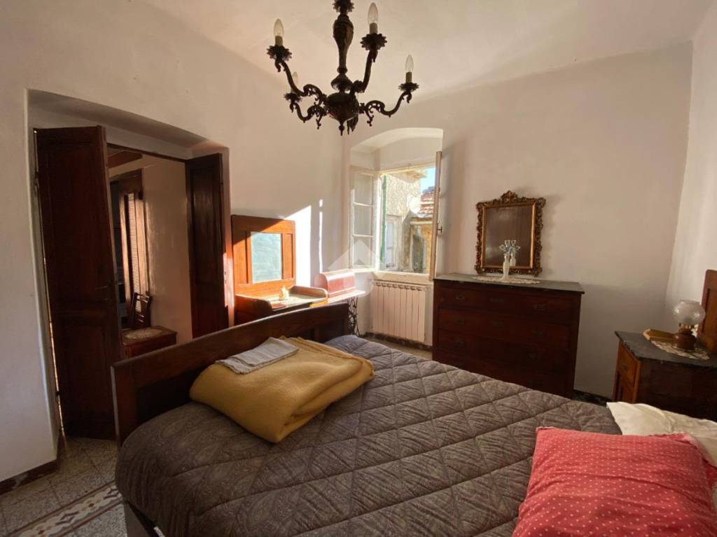 Casa Indipendente in vendita a Riccò del Golfo di Spezia via San Rocco, 12