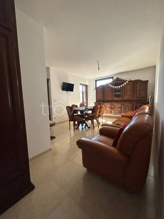 Appartamento in in vendita da privato a Pinerolo via Santorre Santarosa, 20