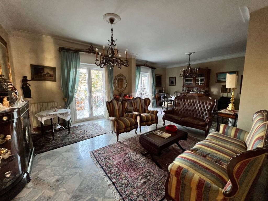 Appartamento in in vendita da privato a Palermo viale Leonardo da Vinci, 372