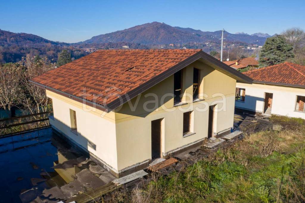 Terreno Residenziale in vendita a Villa d'Adda via Le Rate
