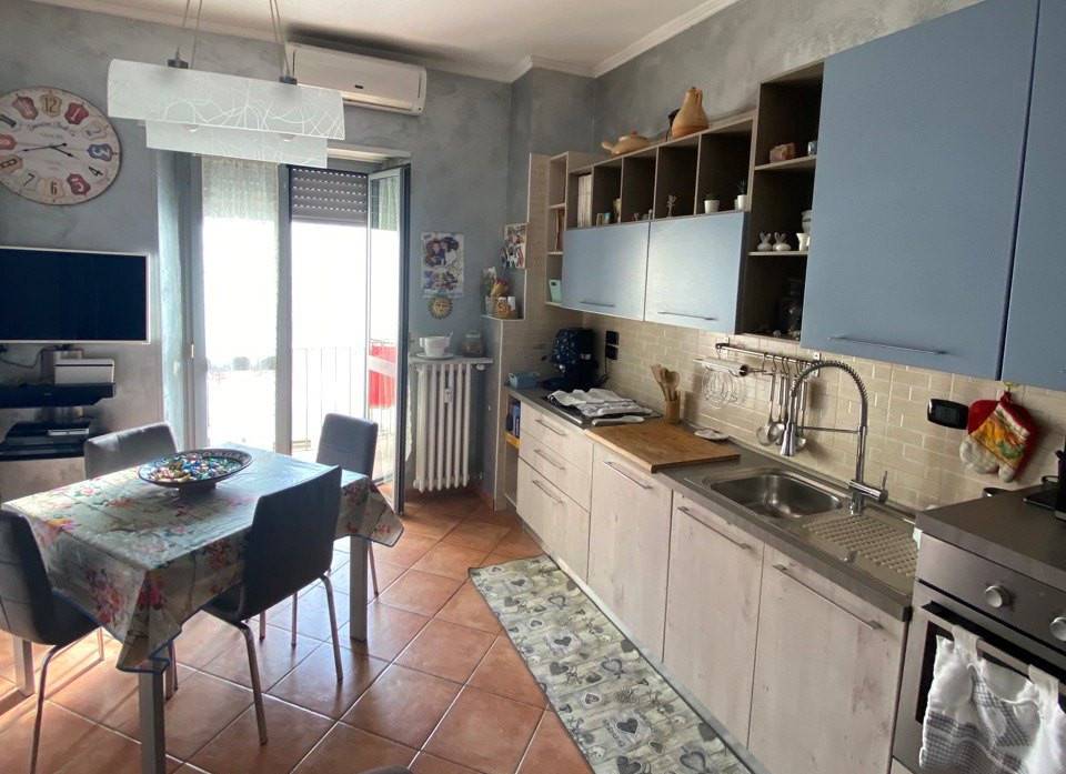 Appartamento in vendita a Torino via Tonale, 31