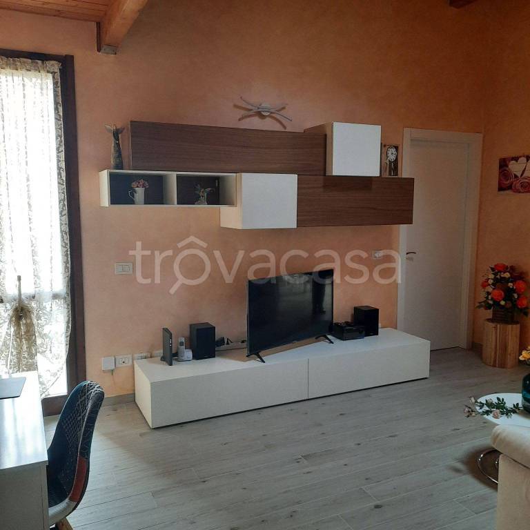 Appartamento in in vendita da privato a Trezzano sul Naviglio via Claudio Monteverdi, 24