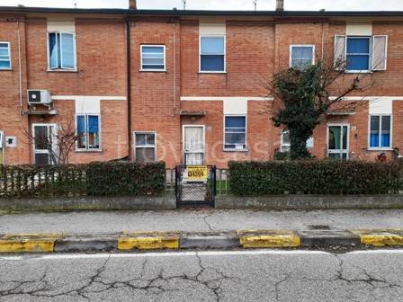 Villa Bifamiliare in vendita a Copparo via Strada Bassa