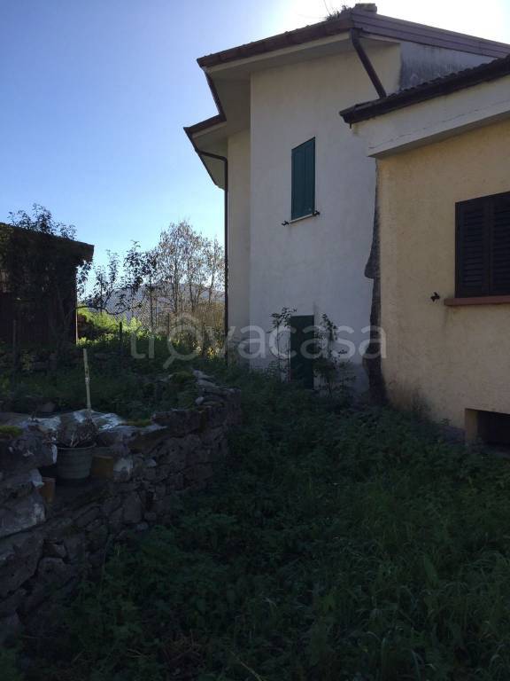 Casa Indipendente in vendita a Taipana frazione Platischis