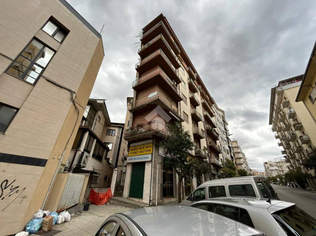 Appartamento in vendita a Cosenza viale della Repubblica, 164