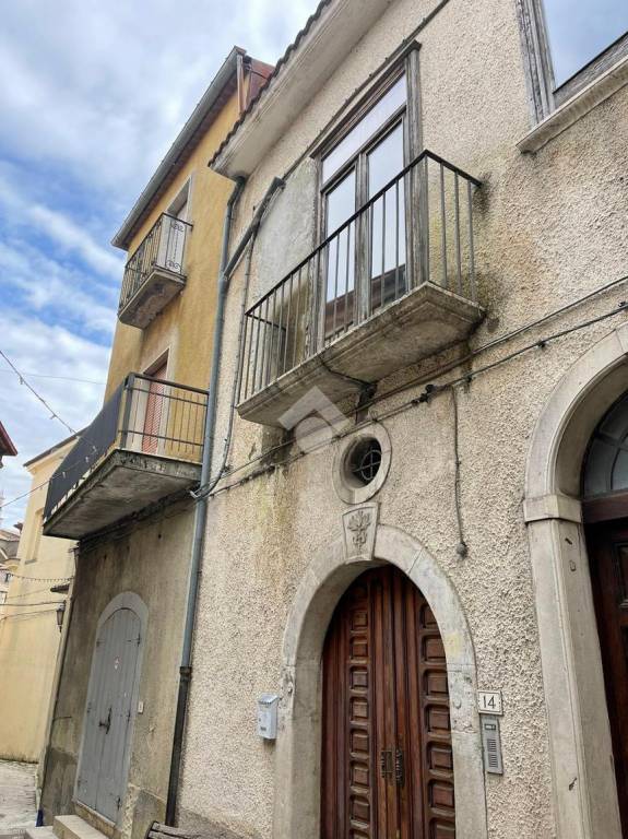 Casa Indipendente in vendita a Castelvetere sul Calore via francesco de sanctis