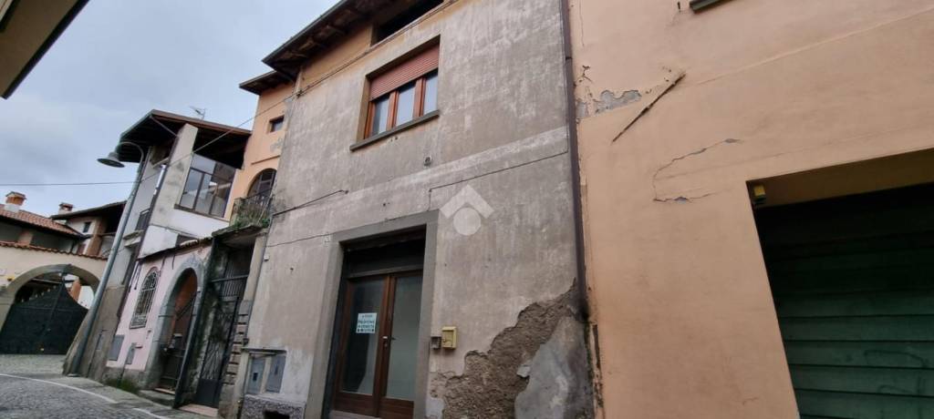 Appartamento in vendita a Capriolo via vittorio emanuele, 76