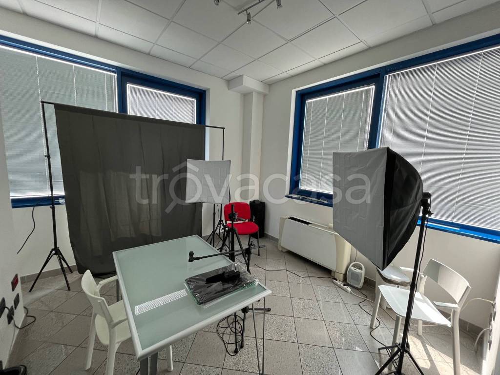 Ufficio in in affitto da privato a Valsamoggia via Amedeo Gordini, 24/a