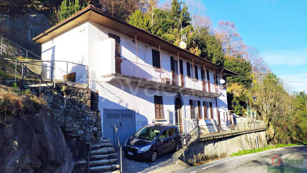 Villa in vendita a Omegna vicolo Strona