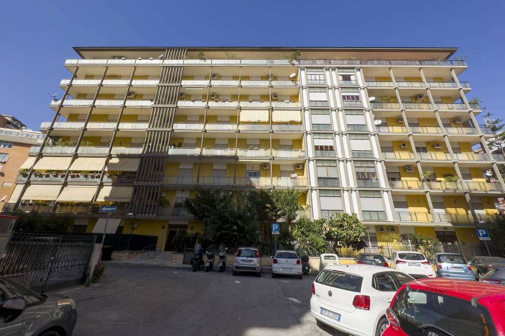 Appartamento in vendita a Palermo piazza Europa, 19