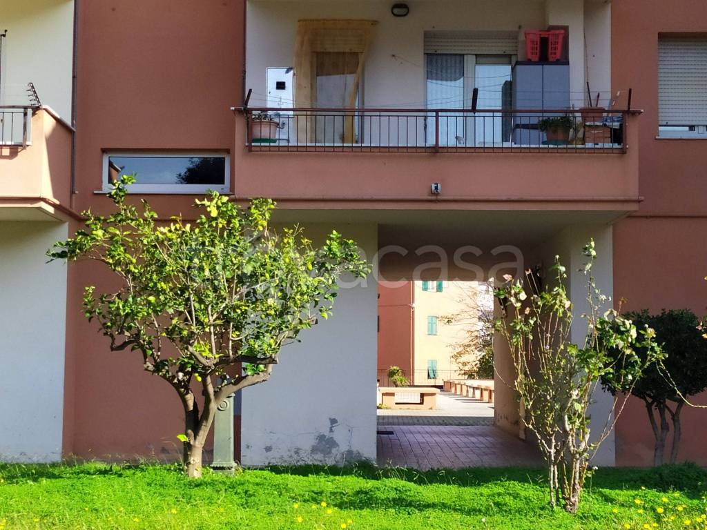 Appartamento in in vendita da privato a Vado Ligure via Piave, 260
