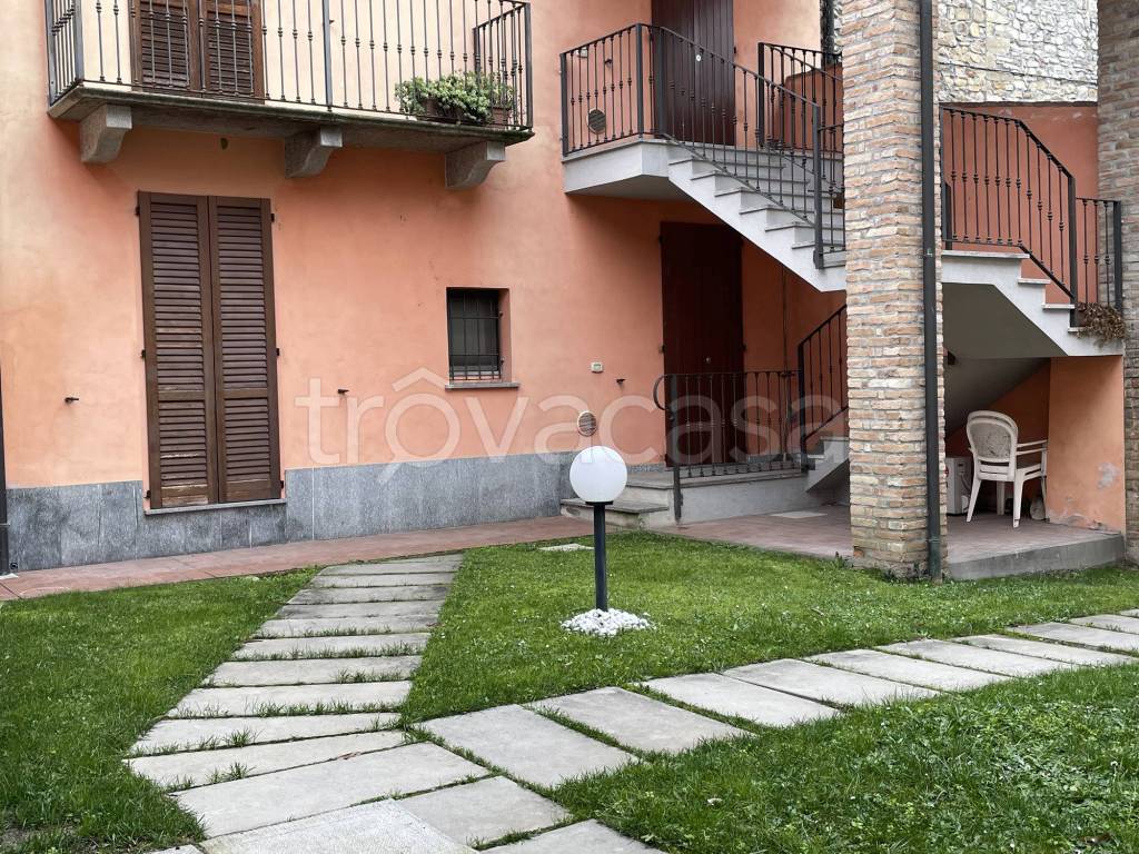 Appartamento in vendita a Godiasco Salice Terme via Enrico Zappa