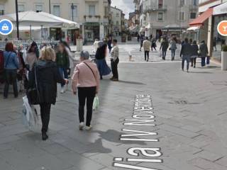 Negozio in in affitto da privato a rimini via 4 novembre