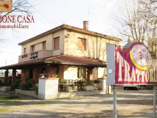 Ristorante in vendita a staranzano strada della colussa