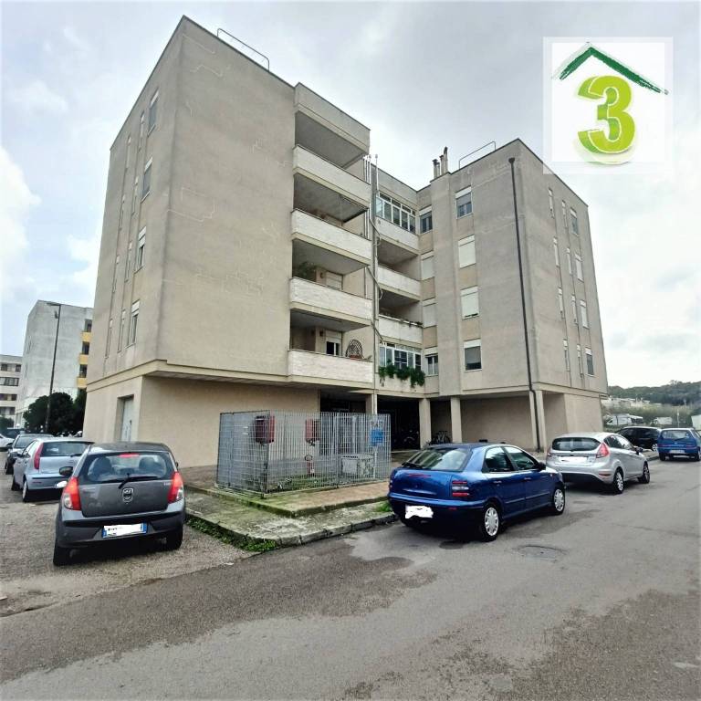 Appartamento in vendita a Tricase via Urbano Rattazzi, 35