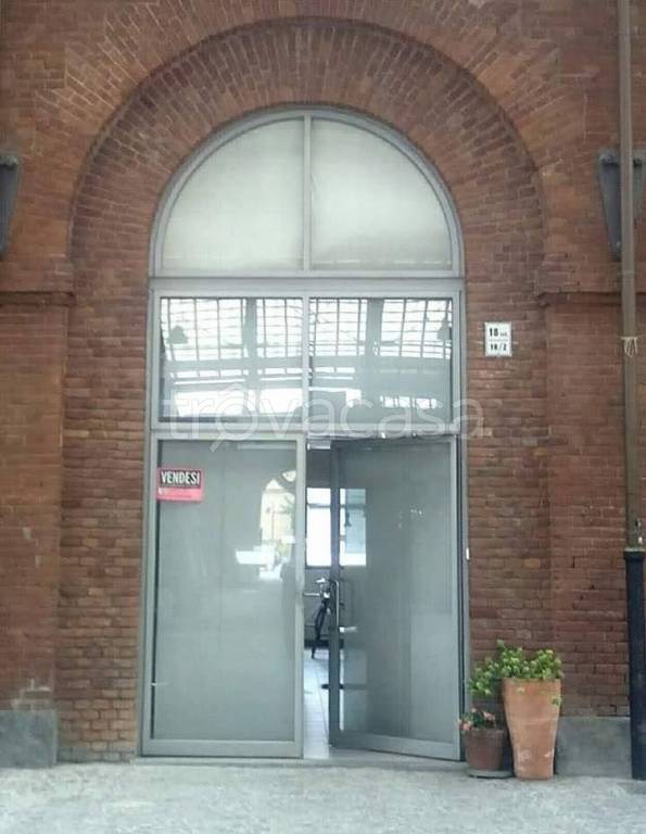 Ufficio in in vendita da privato a Torino via Vittorio Andreis, 18