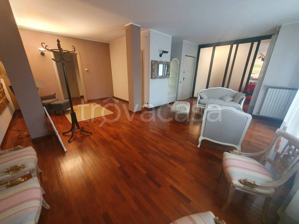 Appartamento in vendita a Casteggio via Torino, 23