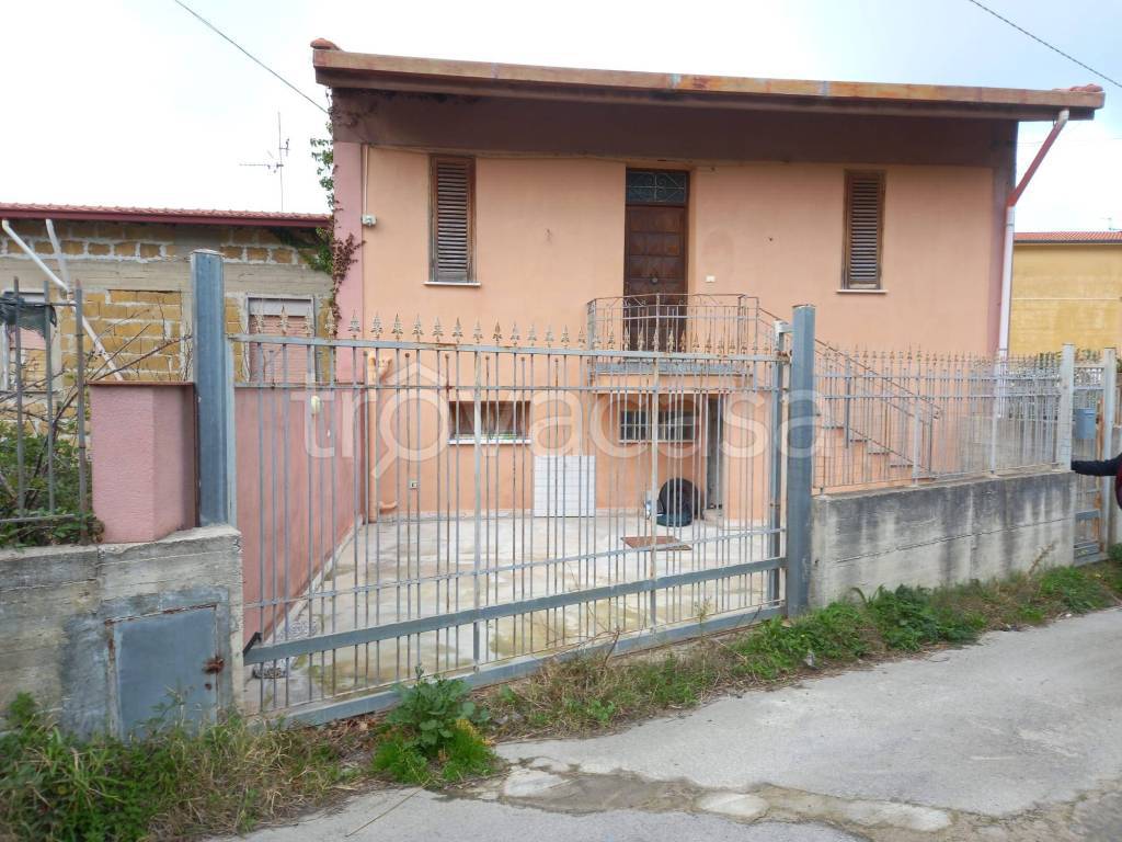 Appartamento in vendita a Carini via Salvatore Giordano, 3