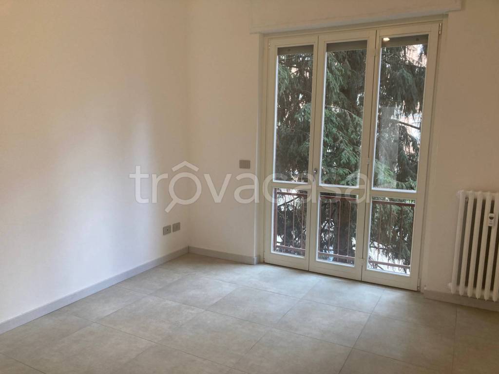 Appartamento in vendita ad Asti via Europa Unita, 11