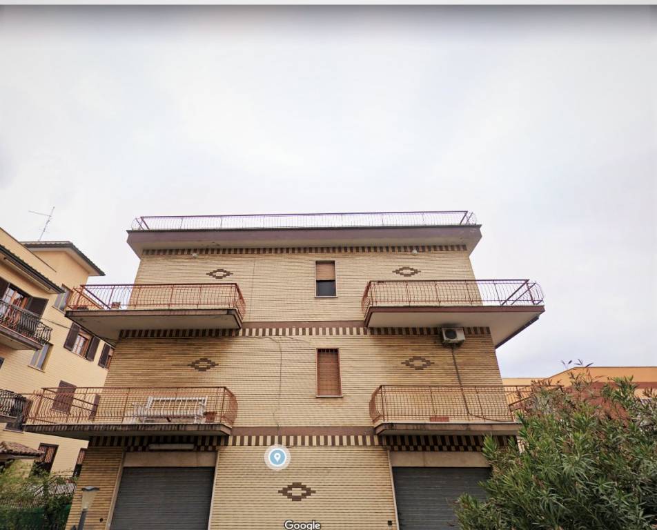 Appartamento in vendita a Roma via emilio gallori, 62