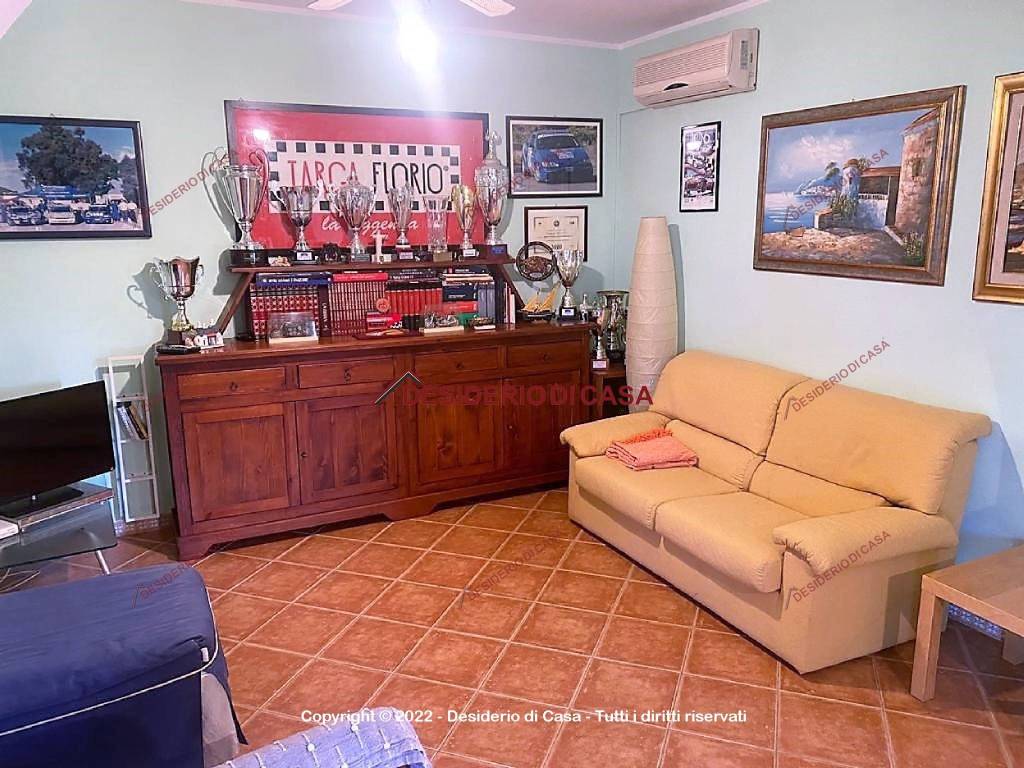 Villa in vendita a Termini Imerese strada Statale dell'Etna e delle Madonie