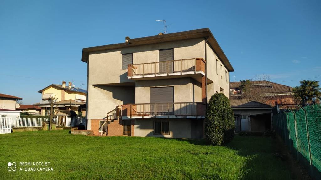 Villa in vendita a Morengo via Pietro Mascagni, 4