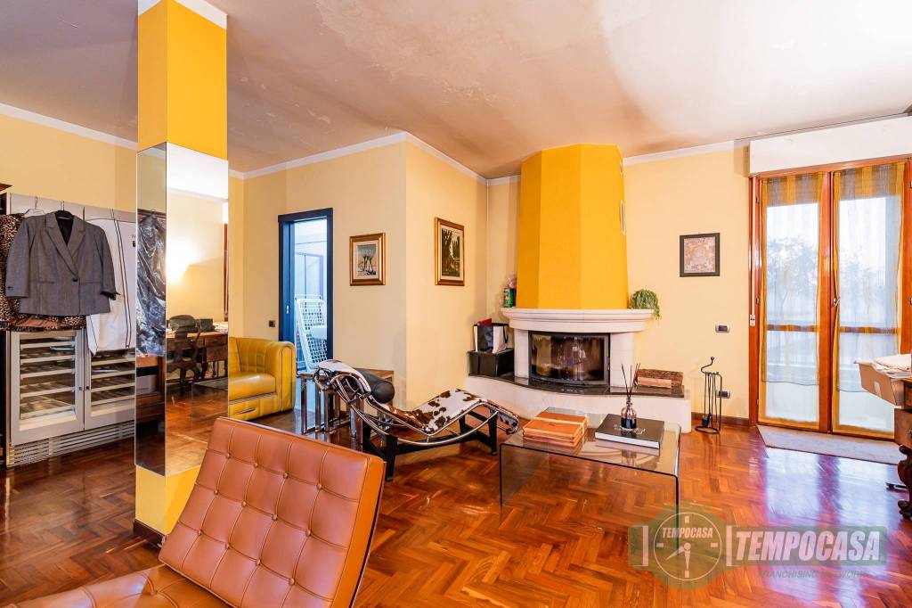 Appartamento in vendita a Lodi via Pietro Mascagni, 6
