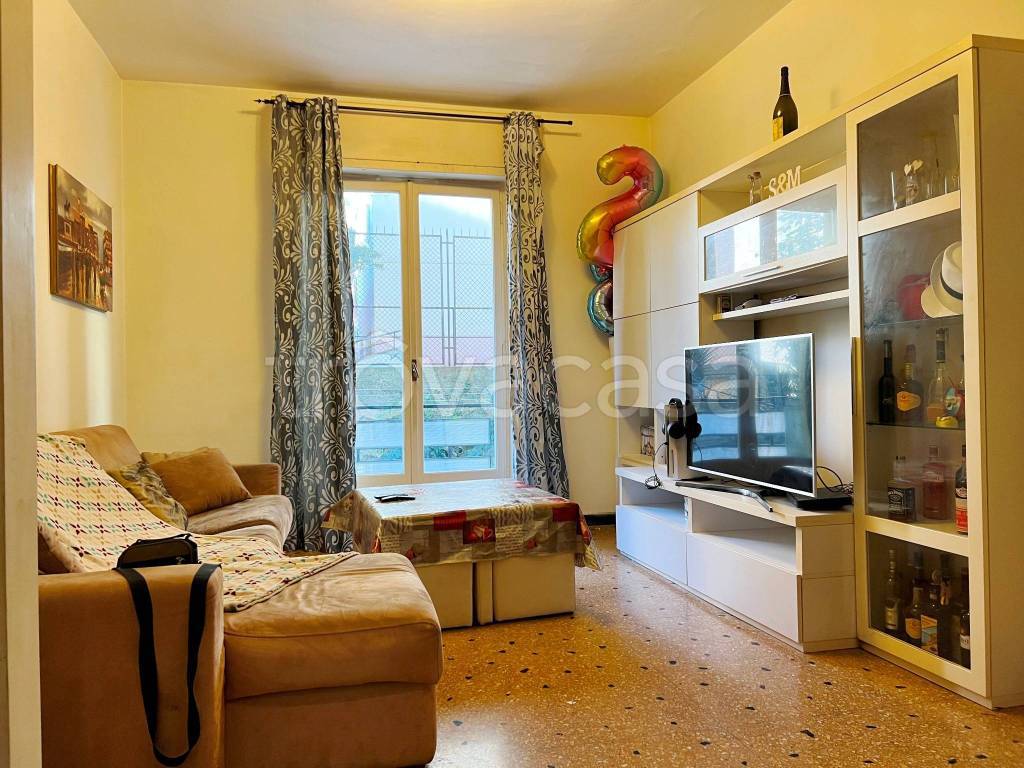 Appartamento in vendita a Savona via Francesco Mignone, 36