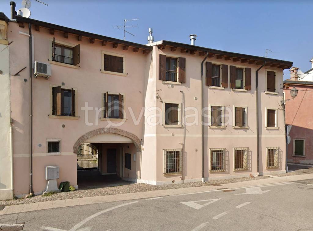 Appartamento in vendita a Pescantina via Borgo, 60