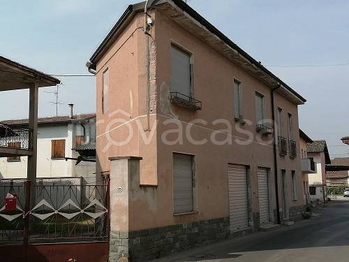 Casa Indipendente in vendita a Crespiatica via roma, 35
