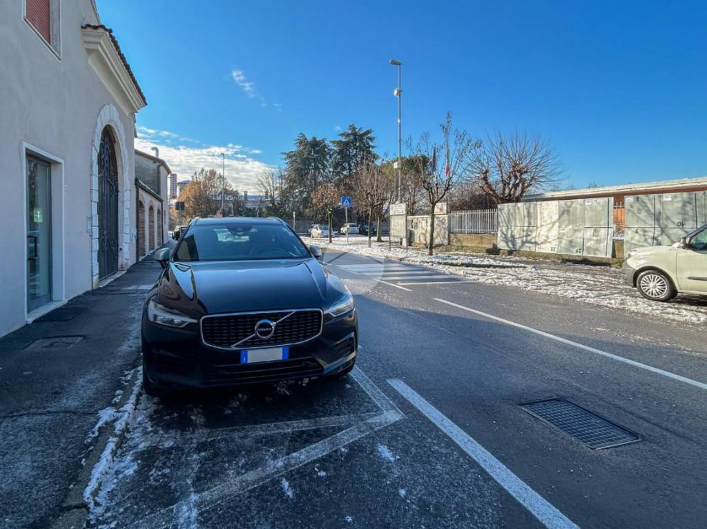 immagine annuncio 11 di 12