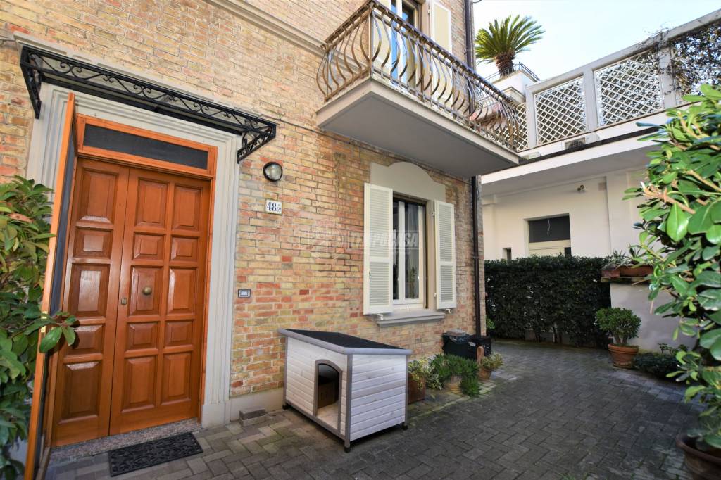 Casa Indipendente in vendita a Porto San Giorgio via Giacomo Boni 48/b