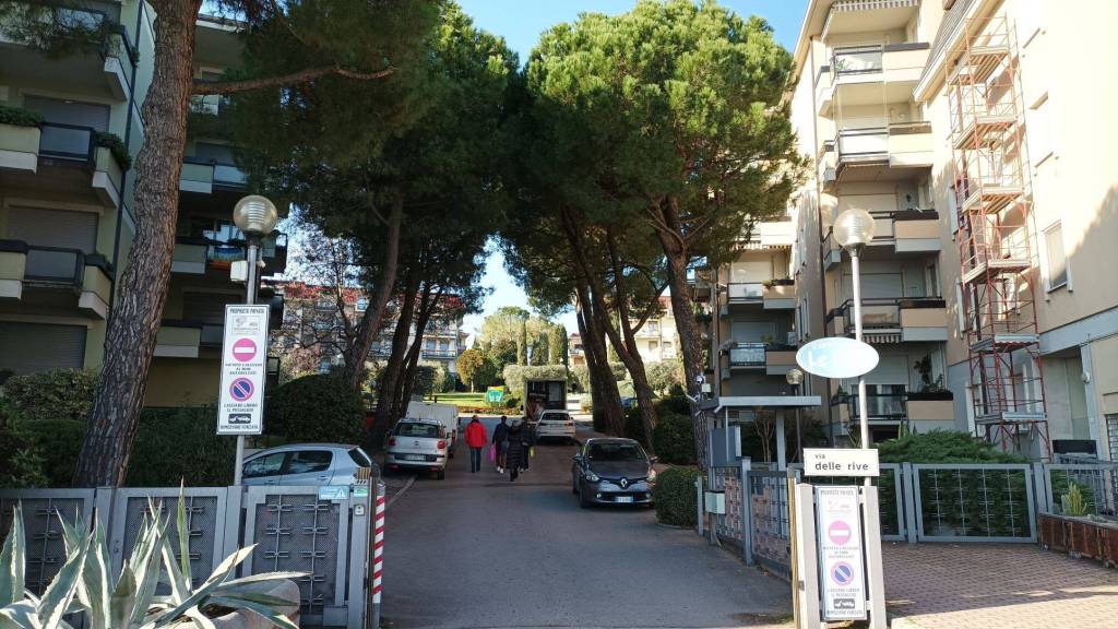 Appartamento in vendita a Desenzano del Garda via delle Rive