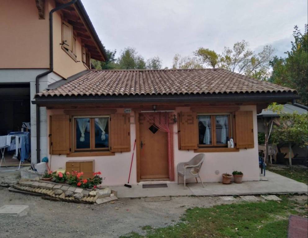 Villa a Schiera in in vendita da privato a Prignano sulla Secchia via Sassuolo Tronco 2
